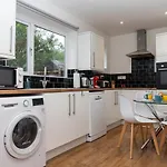 Relaxation By Olauda Sa - 3 Bed House With Free Parking Сasa de vacaciones Bristol