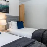 Relaxation By Olauda Sa - 3 Bed House With Free Parking Сasa de vacaciones *