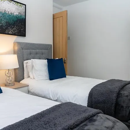 Relaxation By Olauda Sa - 3 Bed House With Free Parking Holiday home *