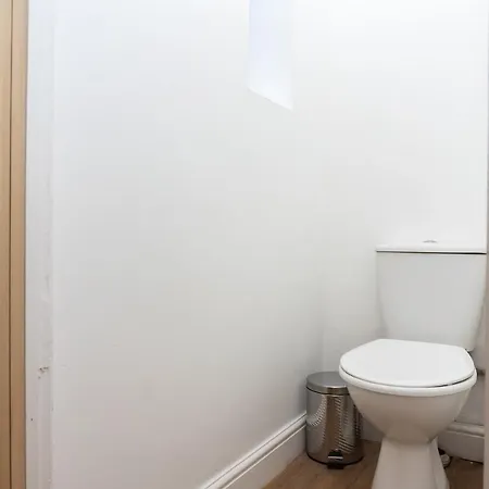 Relaxation By Olauda Sa - 3 Bed House With Free Parking Feriehus *