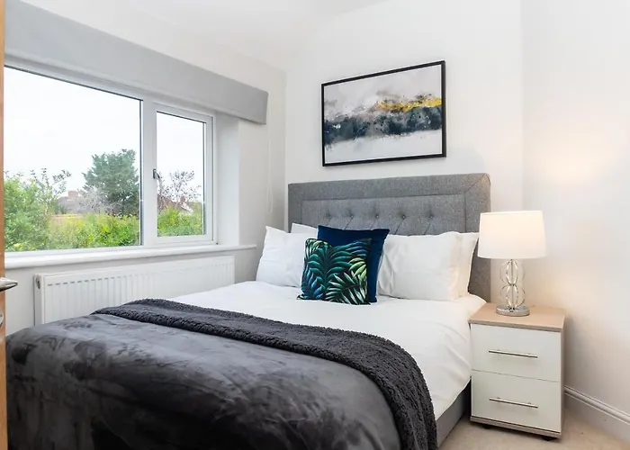 Relaxation By Olauda Sa - 3 Bed House With Free Parking *