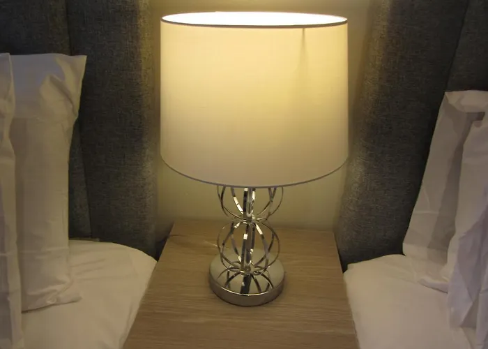 Relaxation By Olauda Sa - 3 Bed House With Free Parking * Bristol