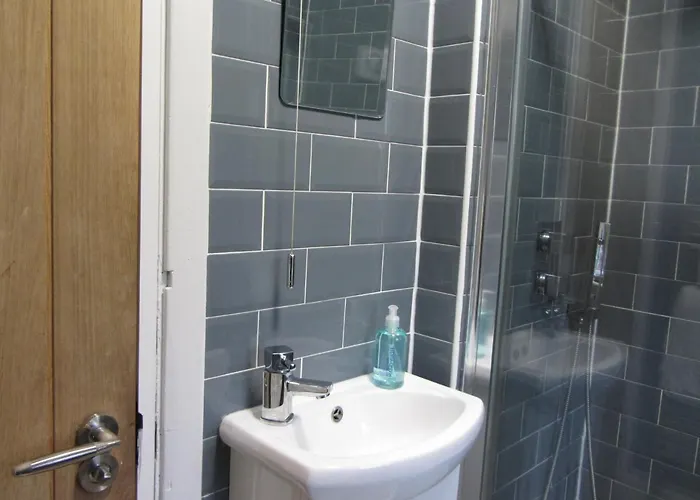 Relaxation By Olauda Sa - 3 Bed House With Free Parking *