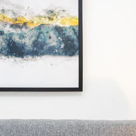 Relaxation By Olauda Sa - 3 Bed House With Free Parking * ブリストル